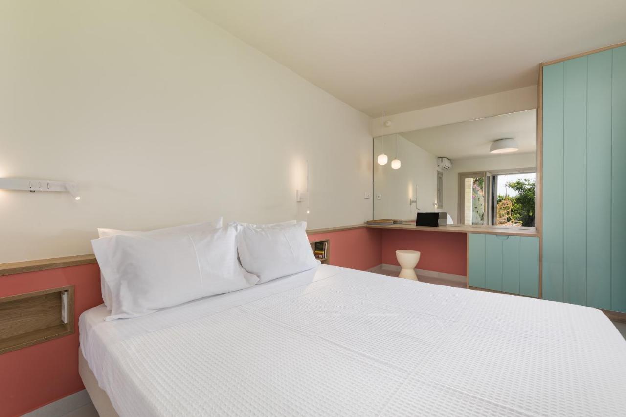 Ionian Garden Villas - Villa Sol ベニテス エクステリア 写真
